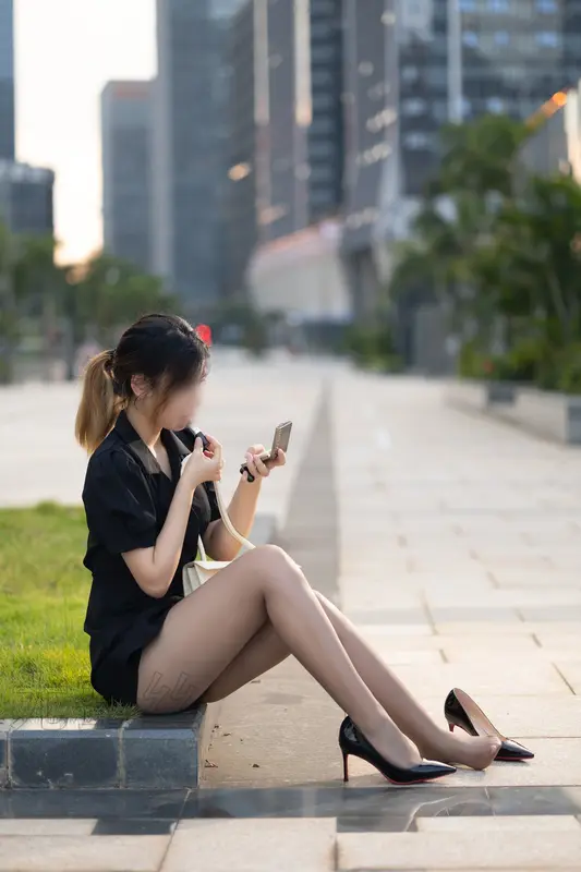 [尤蜜丝]穿搭写真 NO.077 - 尤蜜丝