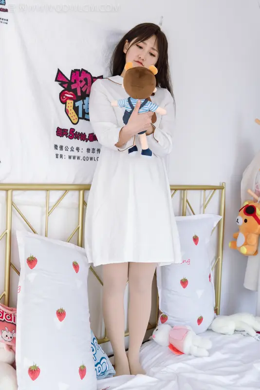 物恋传媒 NO.1165 君君-彩色的梦 - 物恋传媒