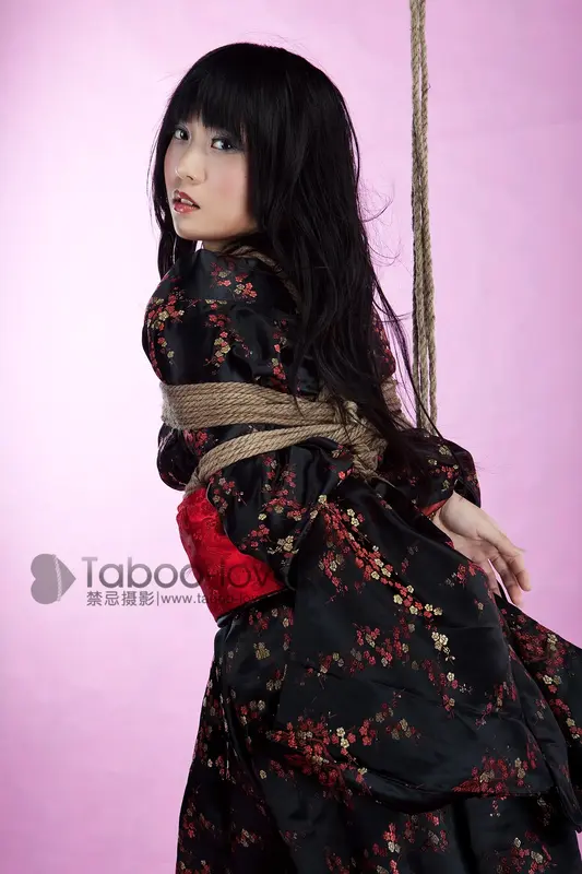 [禁忌摄影]Taboo-love NO.013 飞天的初体验 - 禁忌摄影